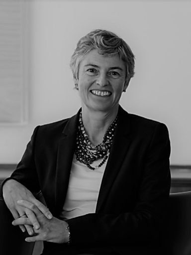 Lucinda Bell