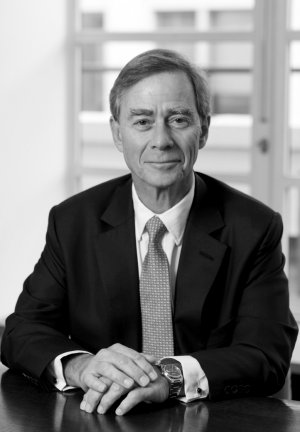 Robert A Rayne