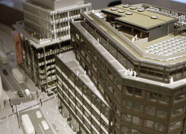The making of the Soho Place model