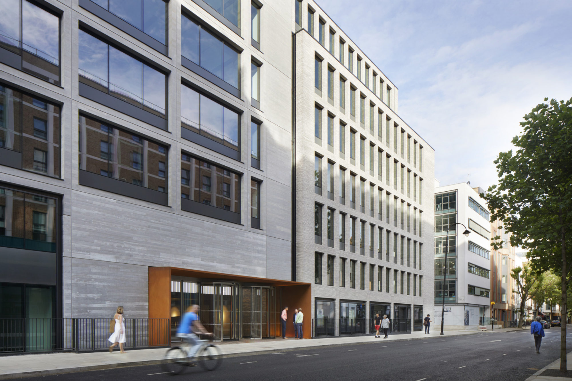 80 Charlotte Street wins the National BCO Commercial Workplace award