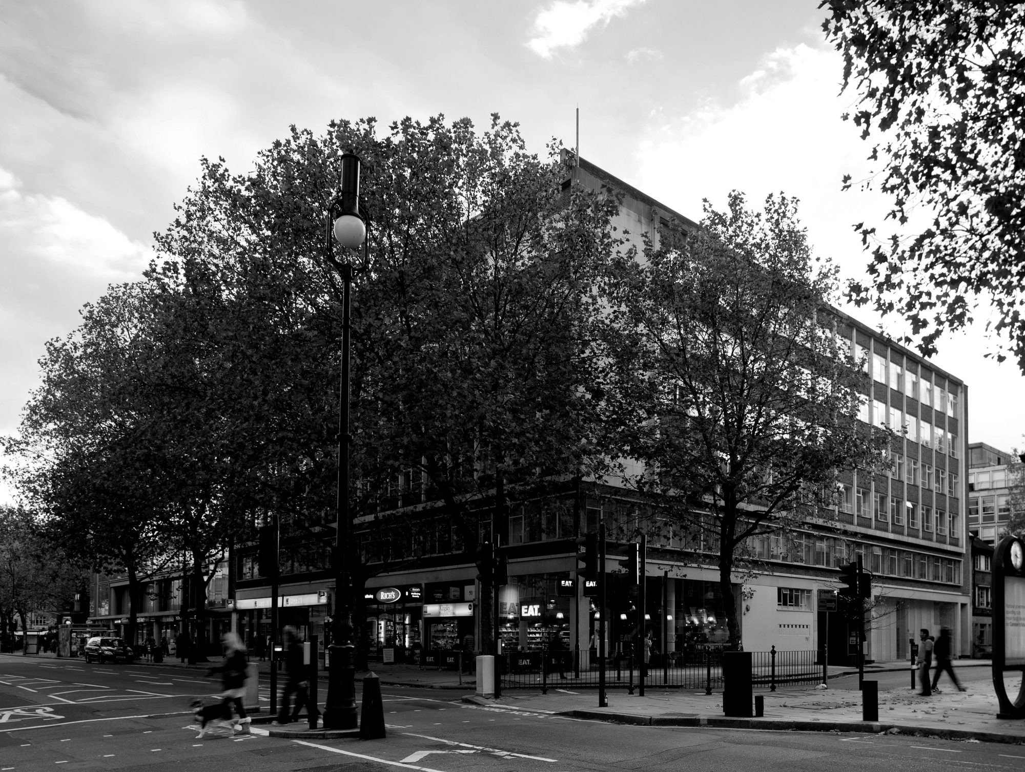 88 94 Tottenham Court Road Properties Derwent London